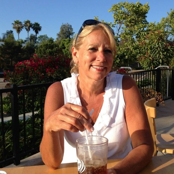 Meet your Posher, Kathy - Picture 1 of 1